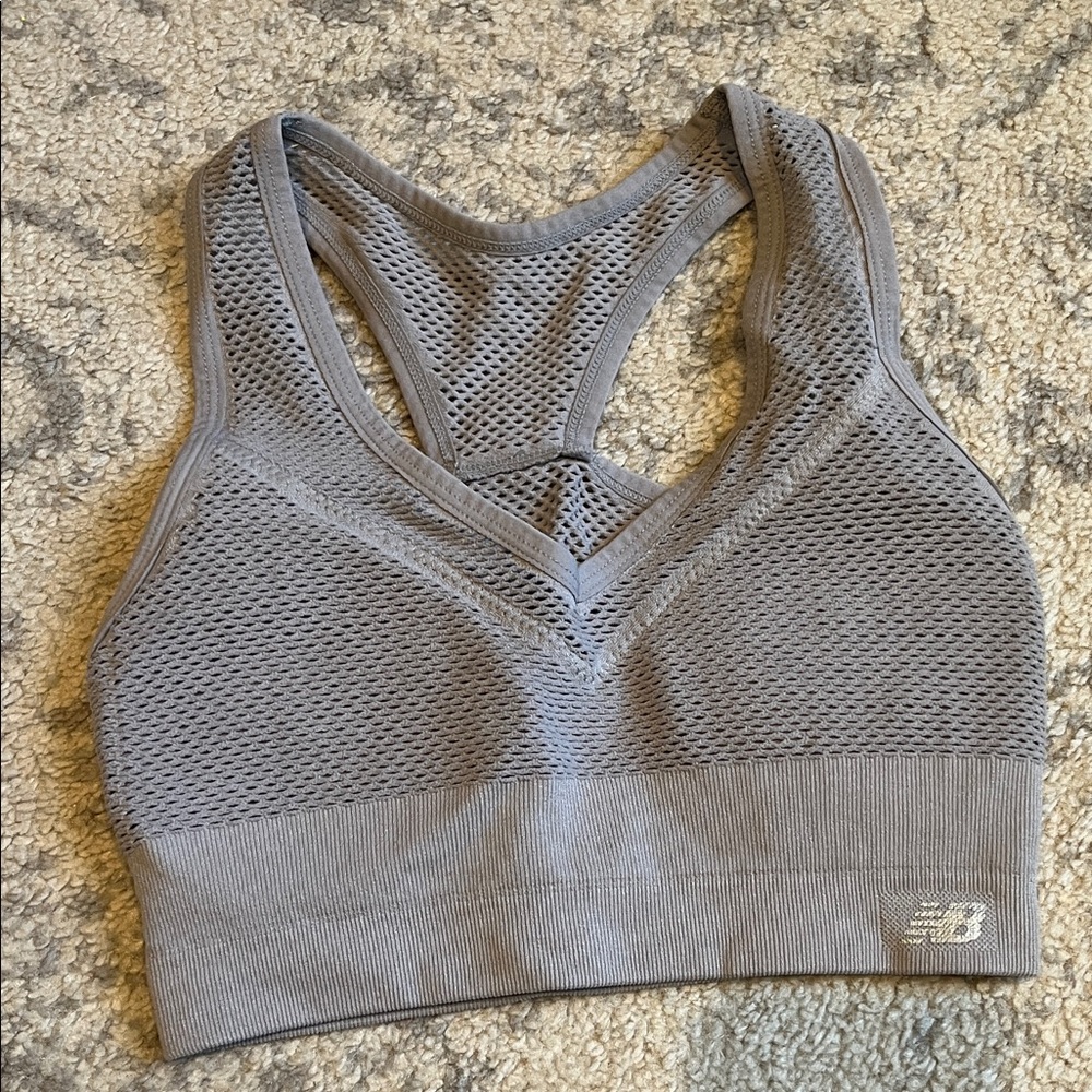 New Balance Light Gray Seamless Racerback Sports Bra size S